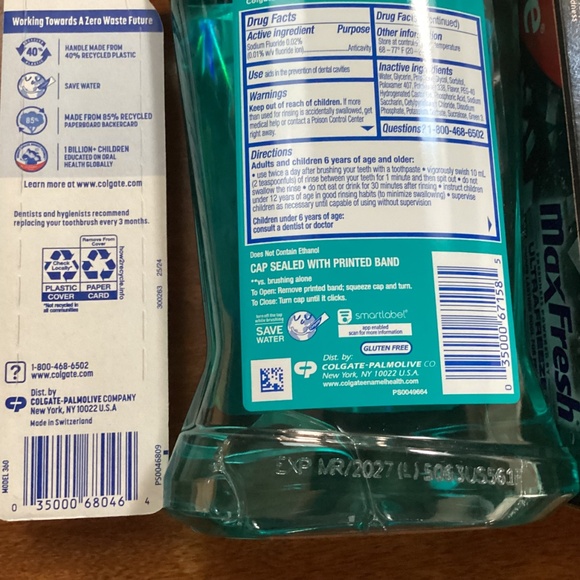 Colgate Oral Care Bundle (Mouthwash, toothpaste and toothbrushes) NEW - Picture 6 of 8